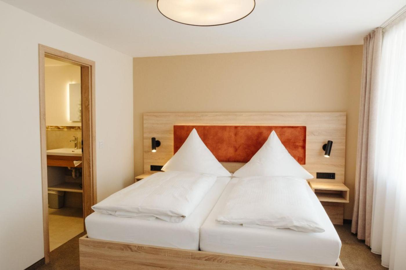 Hotel Sixt Rohr in Niederbayern Εξωτερικό φωτογραφία