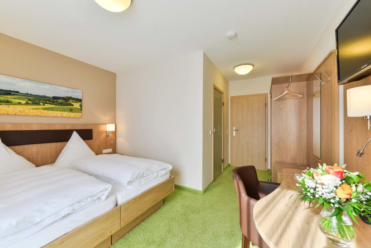 Hotel Sixt Rohr in Niederbayern Εξωτερικό φωτογραφία