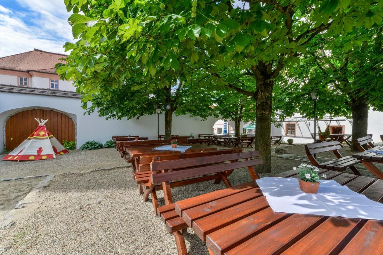 Hotel Sixt Rohr in Niederbayern Εξωτερικό φωτογραφία
